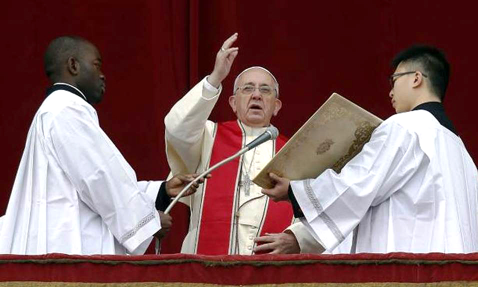 Papa Francesco la benedizione Urbi et orbi
