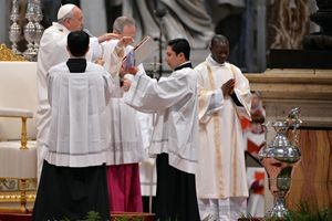 Papa messa crisma